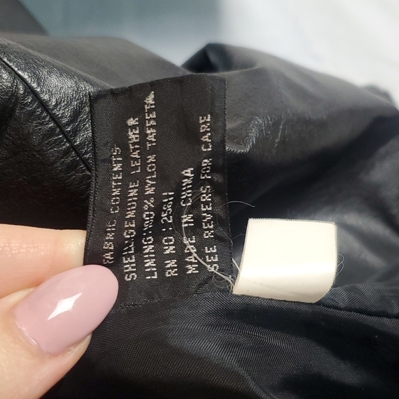 Vintage Avanti Leather Coat - Picture 7 of 8